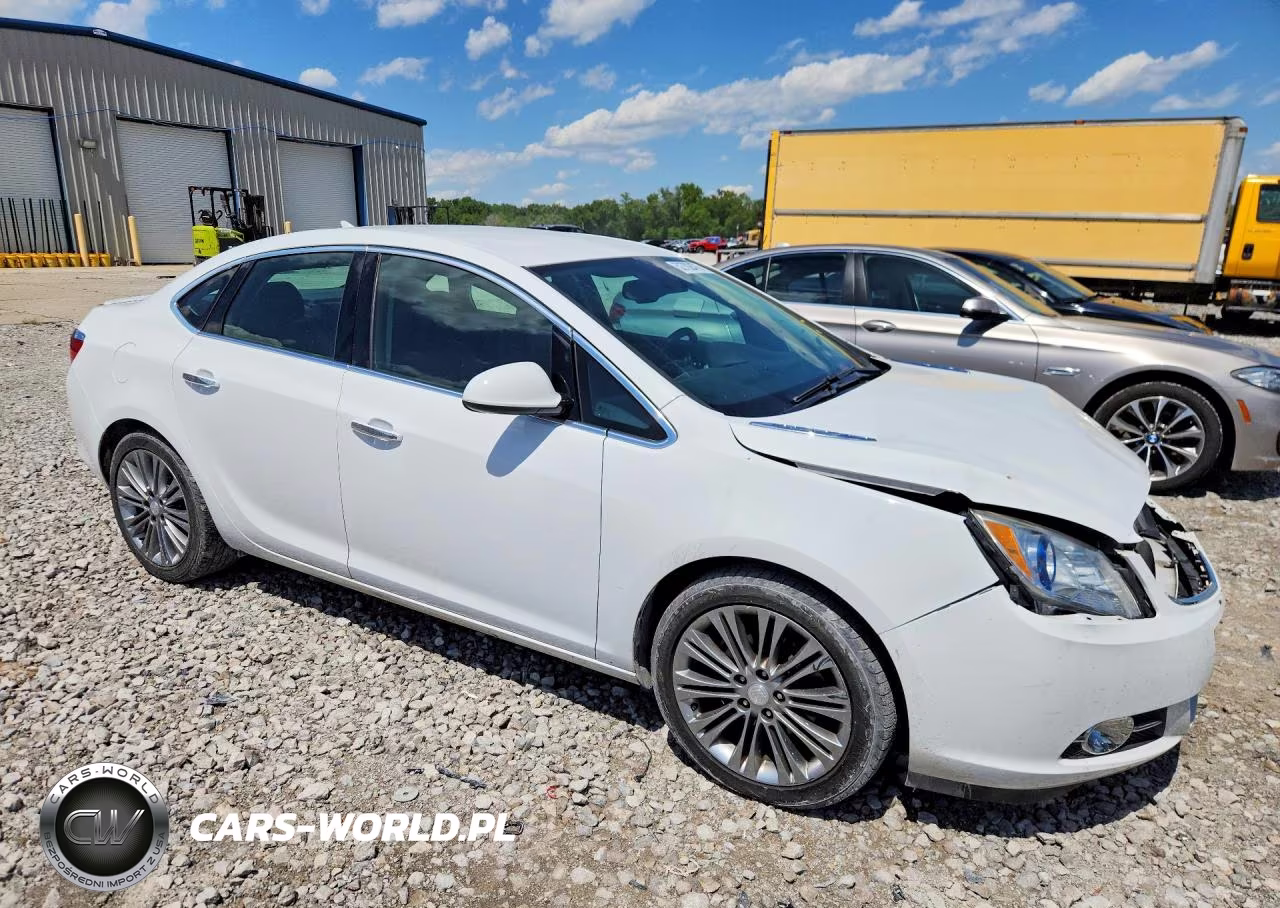 2013 Buick Verano Premium VIN:1G4PT5SV8D4160908 - 4