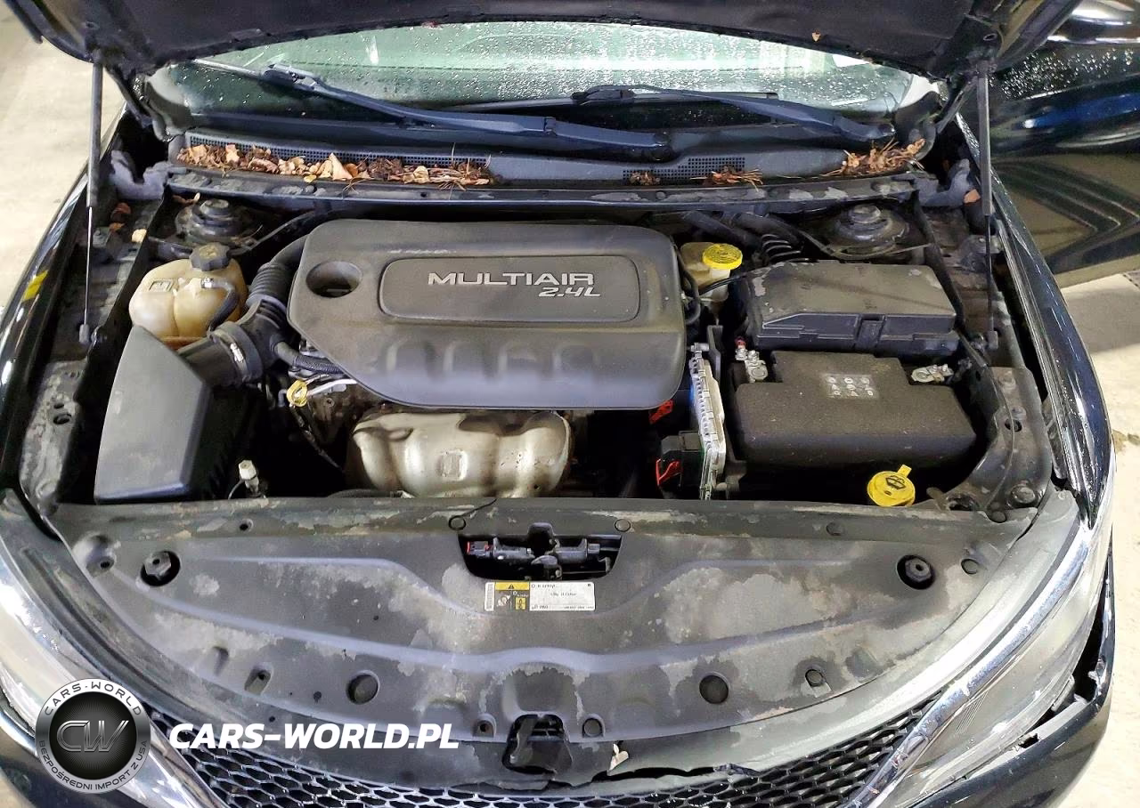 2015 Chrysler 200 C VIN:1C3CCCCB2FN546463 - 11