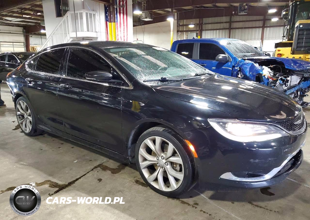 2015 Chrysler 200 C VIN:1C3CCCCB2FN546463 - 4