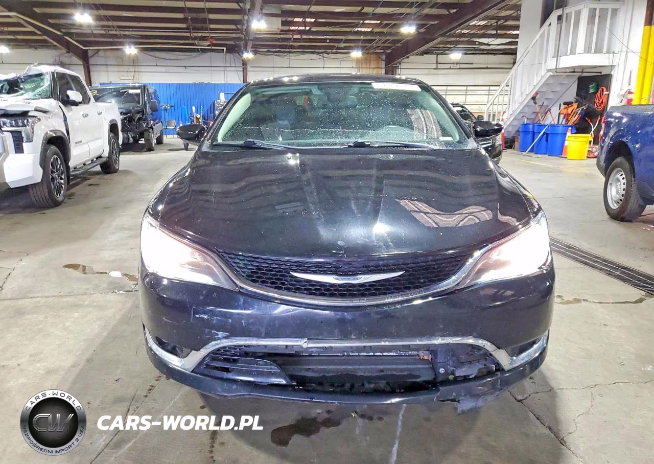 2015 Chrysler 200 C VIN:1C3CCCCB2FN546463 - 5