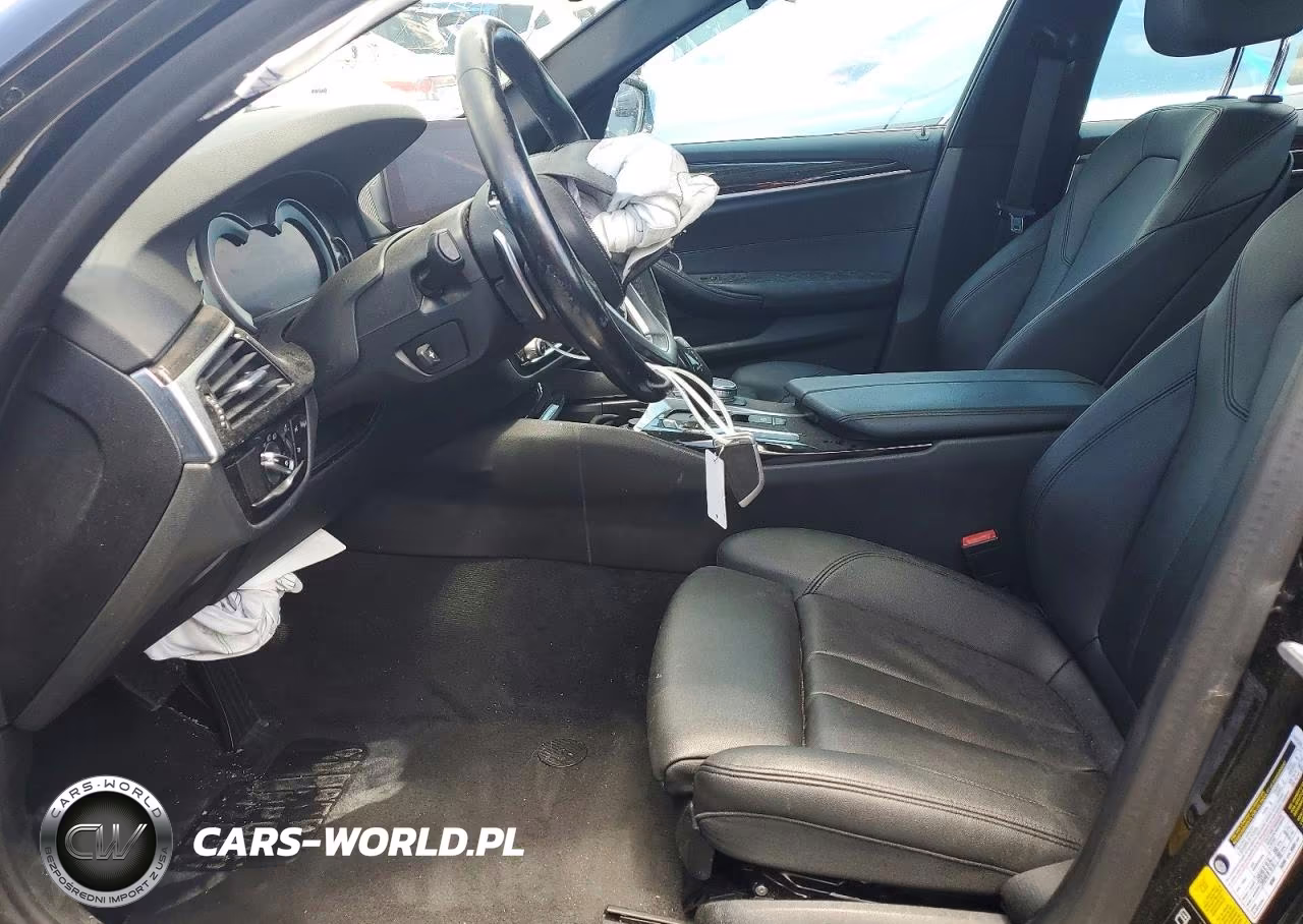 2019 BMW 530 Xi VIN:WBAJA7C53KG912842 - 7