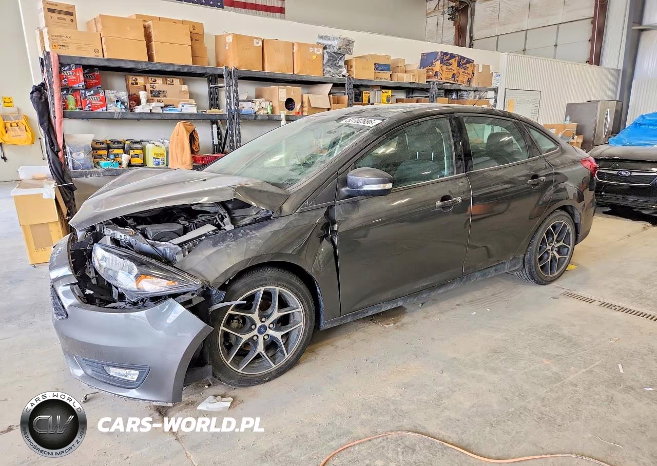 2017 Ford Focus – zdjęcie 1 z 12