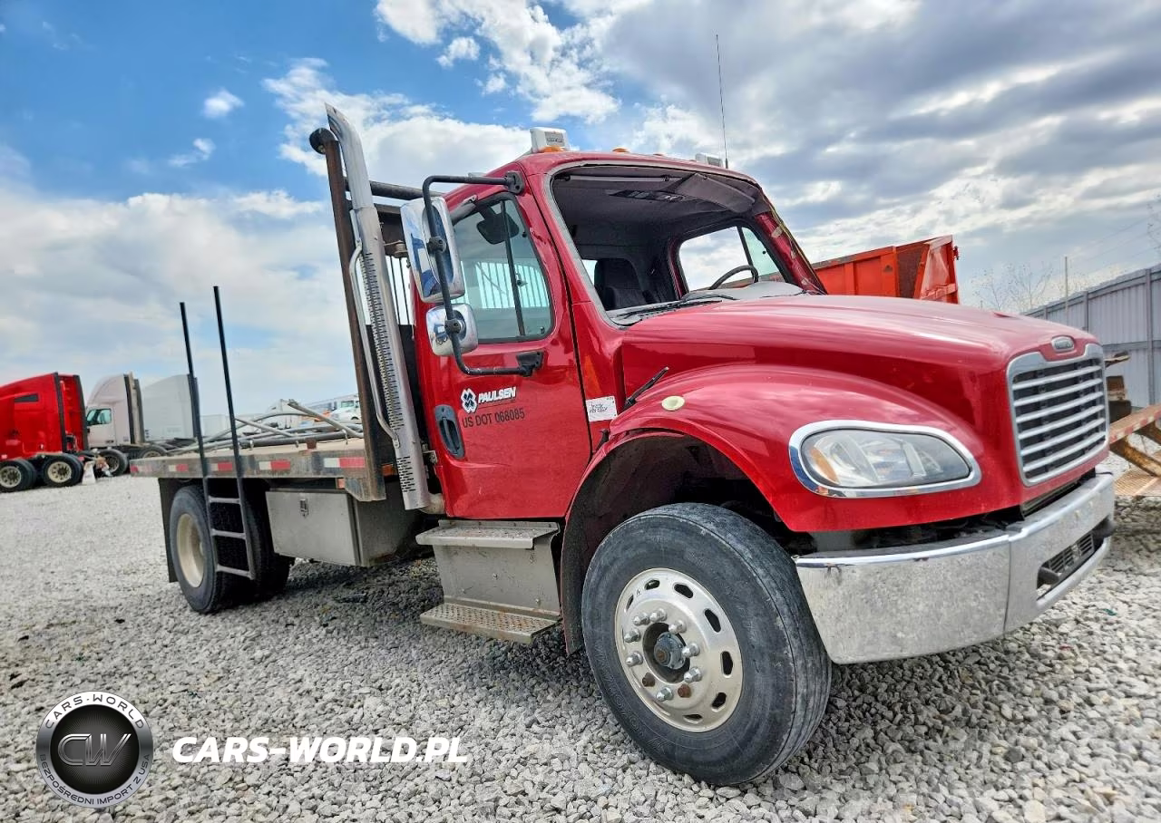 2018 Freightliner Business Class M2 Flatbed Truck