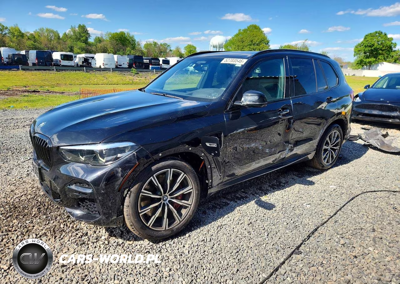 2022 BMW X5 xDrive45E – zdjęcie 1 z 13