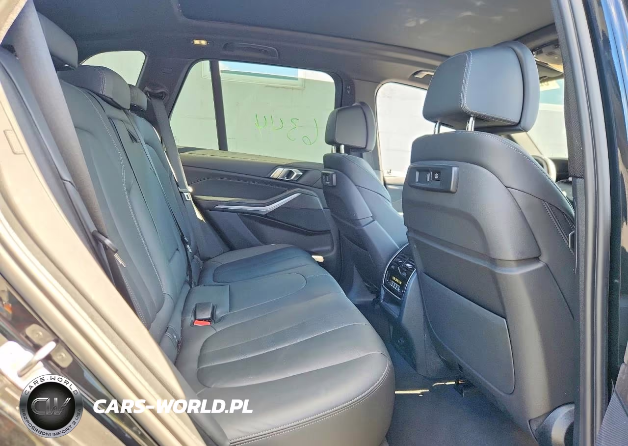 2022 BMW X5 xDrive45E VIN:5UXTA6C02N9L89878 - 11