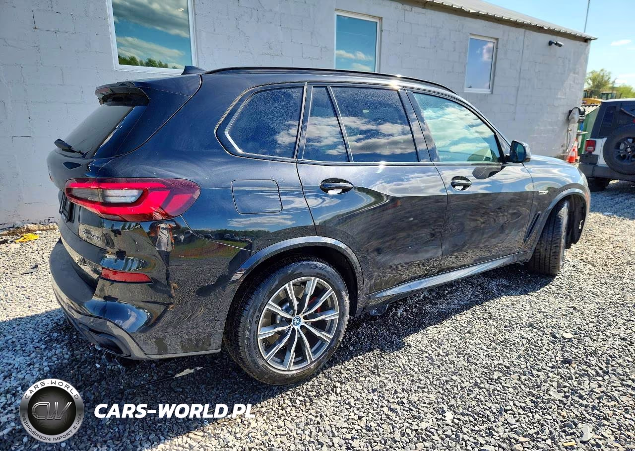 2022 BMW X5 xDrive45E VIN:5UXTA6C02N9L89878 - 3