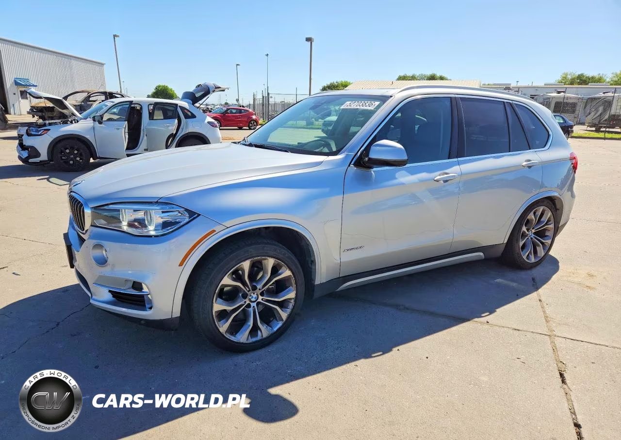 2015 BMW X5 xDrive35I – zdjęcie 1 z 12
