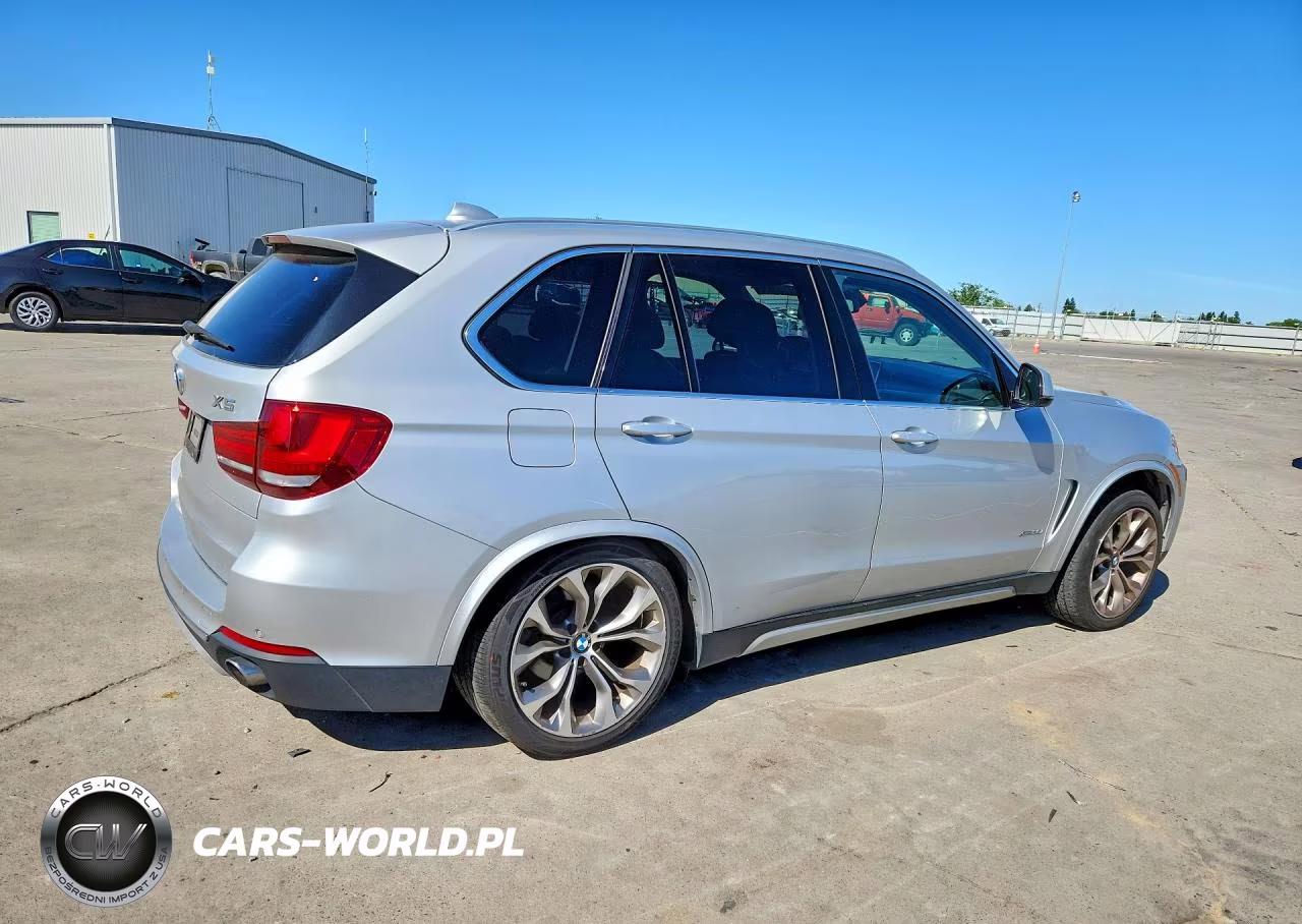 2015 BMW X5 xDrive35I VIN:5UXKR0C51F0P09520 - 3