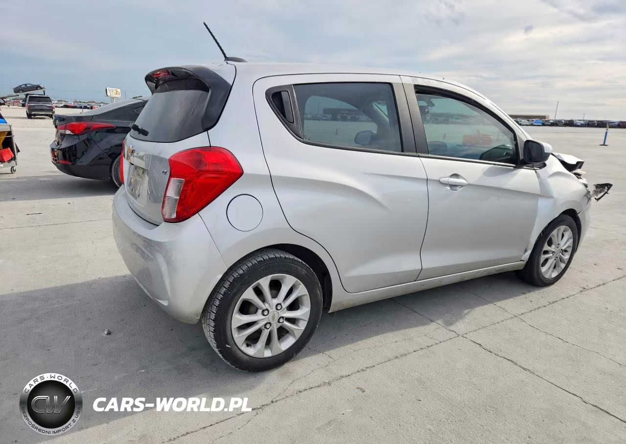 2020 Chevrolet Spark 1Lt VIN:KL8CD6SA6LC415118 - 3