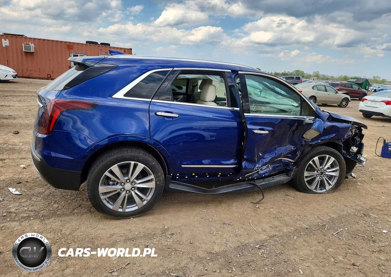 2024 Cadillac Xt5 Premium Luxury VIN:1GYKNDR41RZ740344 - 3