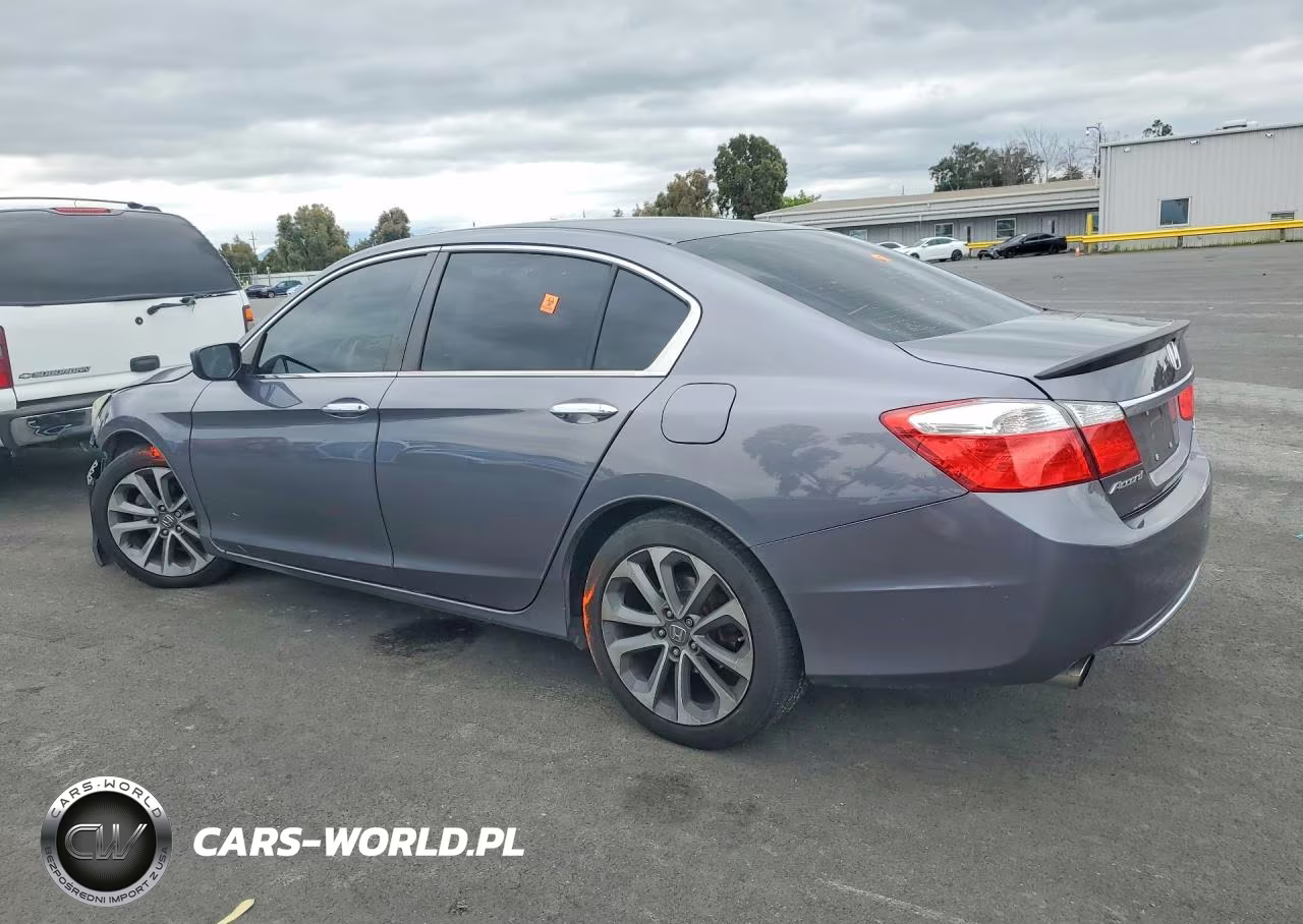 2015 Honda Accord Sport VIN:1HGCR2F58FA125379 - 2