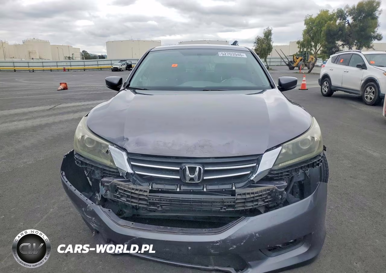 2015 Honda Accord Sport VIN:1HGCR2F58FA125379 - 5