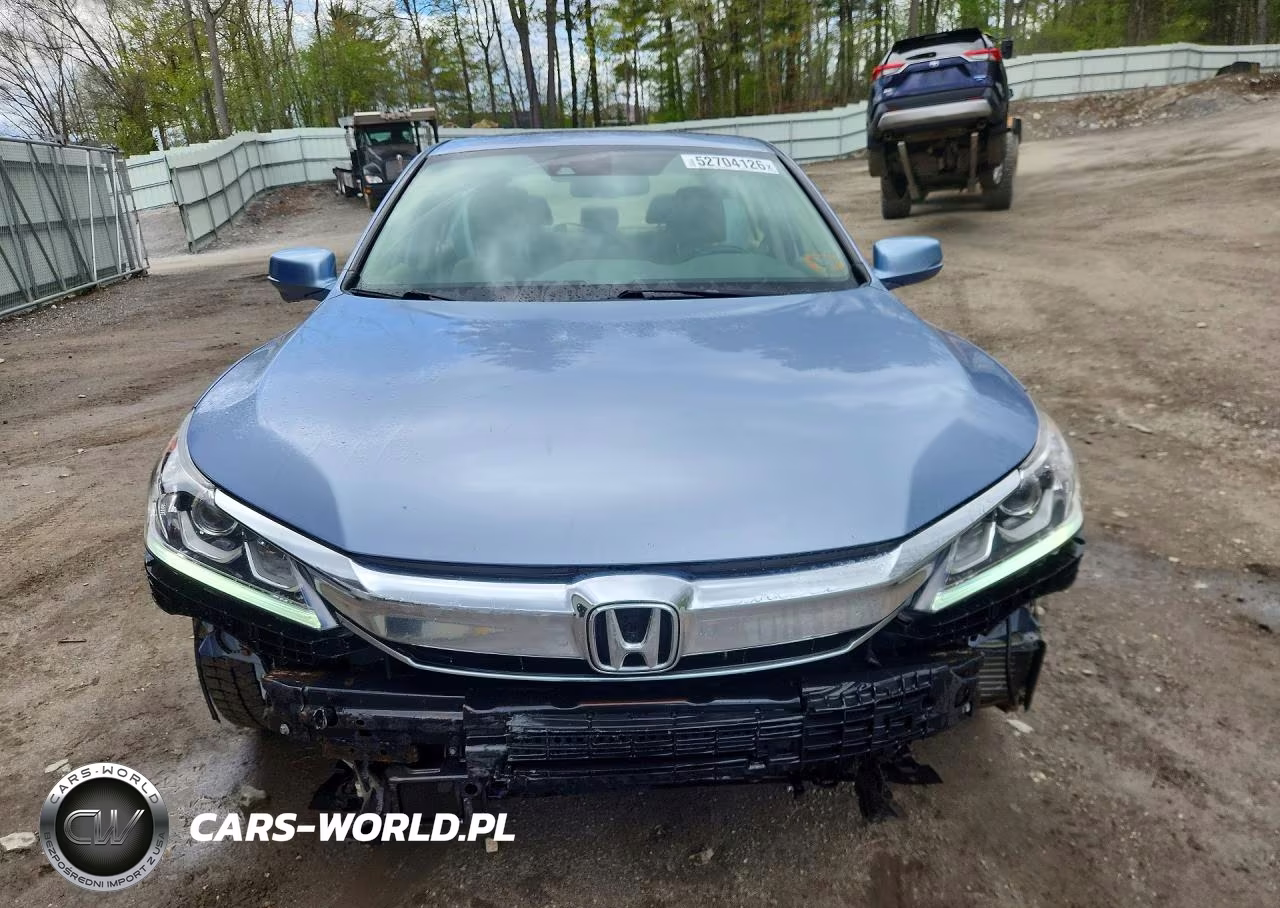 2017 Honda Accord Hybrid Exl VIN:JHMCR6F59HC024458 - 5
