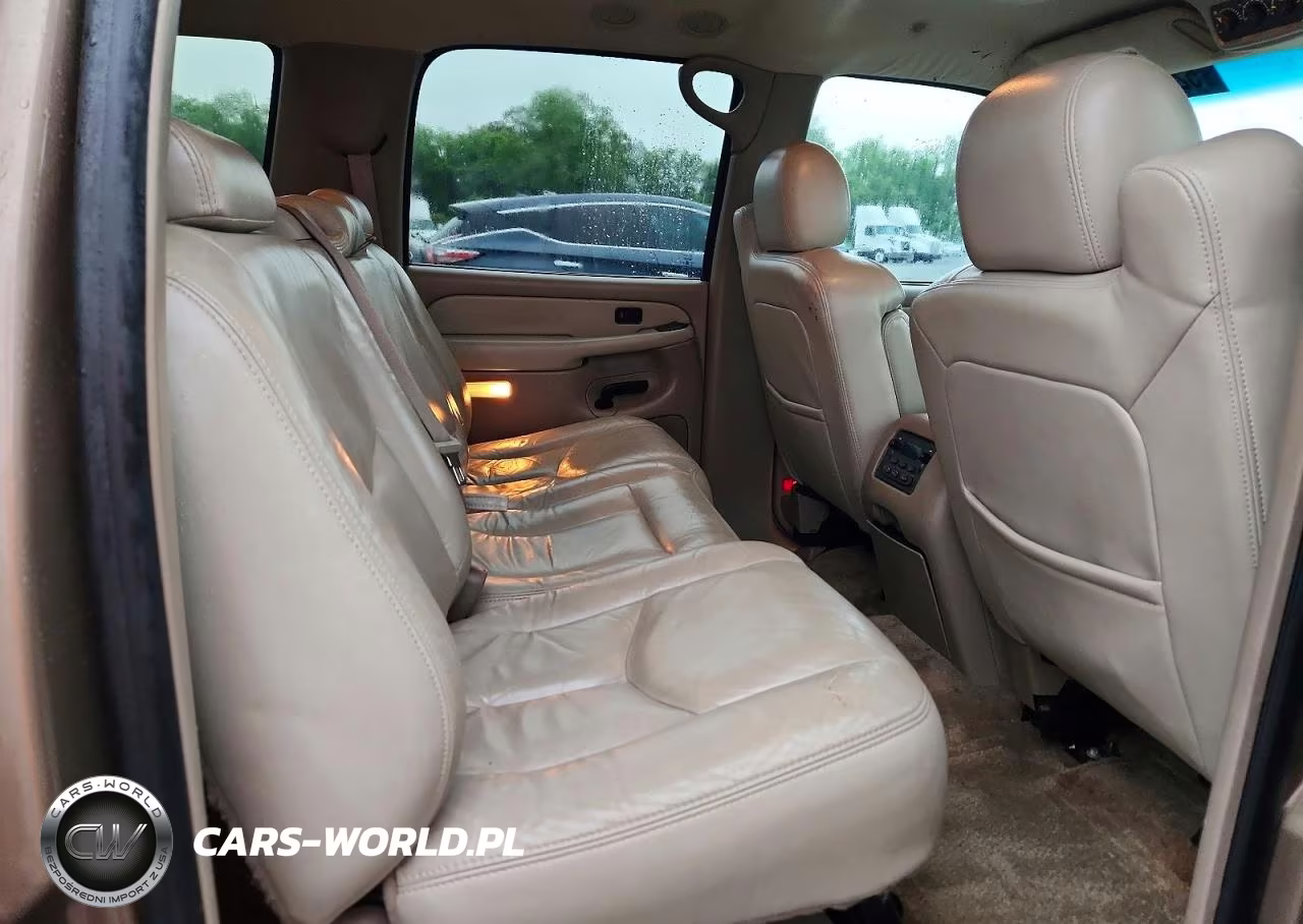 2003 GMC Yukon Xl C1500 VIN:1GKEC16Z53J172987 - 11