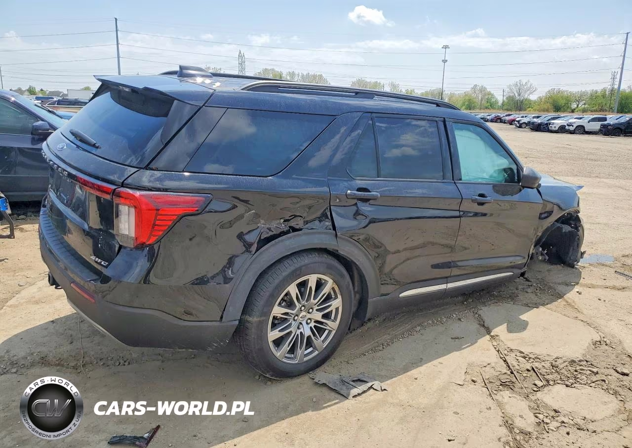 2025 Ford Explorer Active VIN:1FMUK8DH7SGC95338 - 3