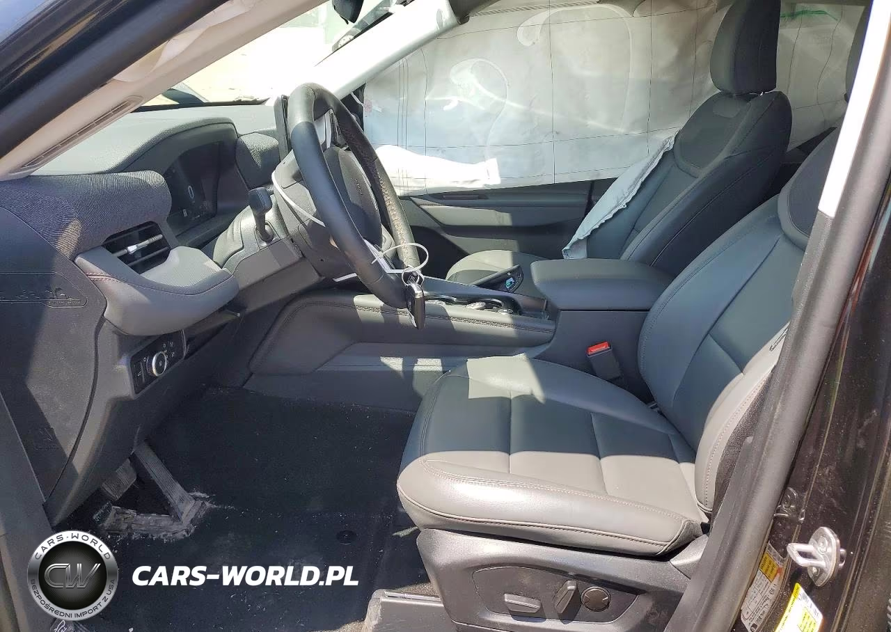 2025 Ford Explorer Active VIN:1FMUK8DH7SGC95338 - 7