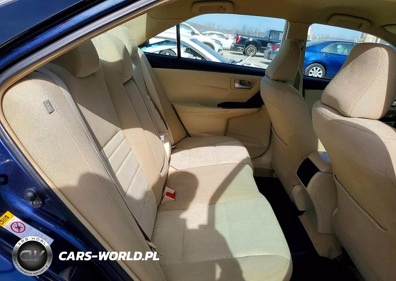 2017 Toyota Camry Le VIN:4T1BF1FK9HU768971 - 10