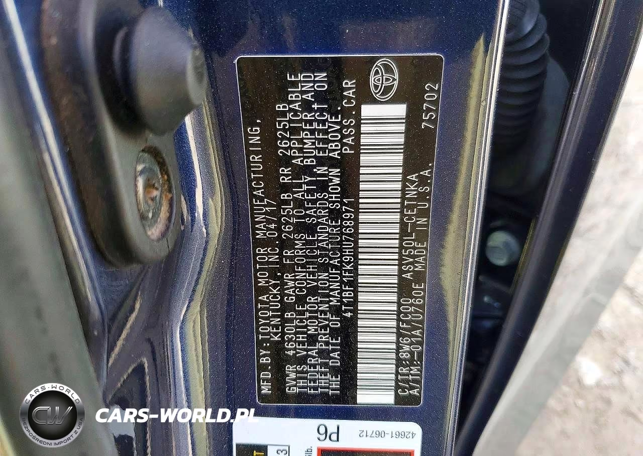 2017 Toyota Camry Le VIN:4T1BF1FK9HU768971 - 12