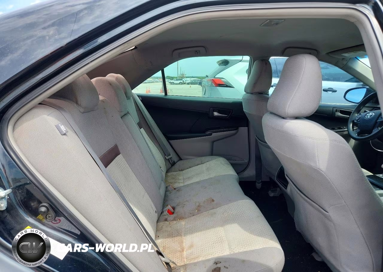 2012 Toyota Camry Le VIN:4T4BF1FK2CR214430 - 10