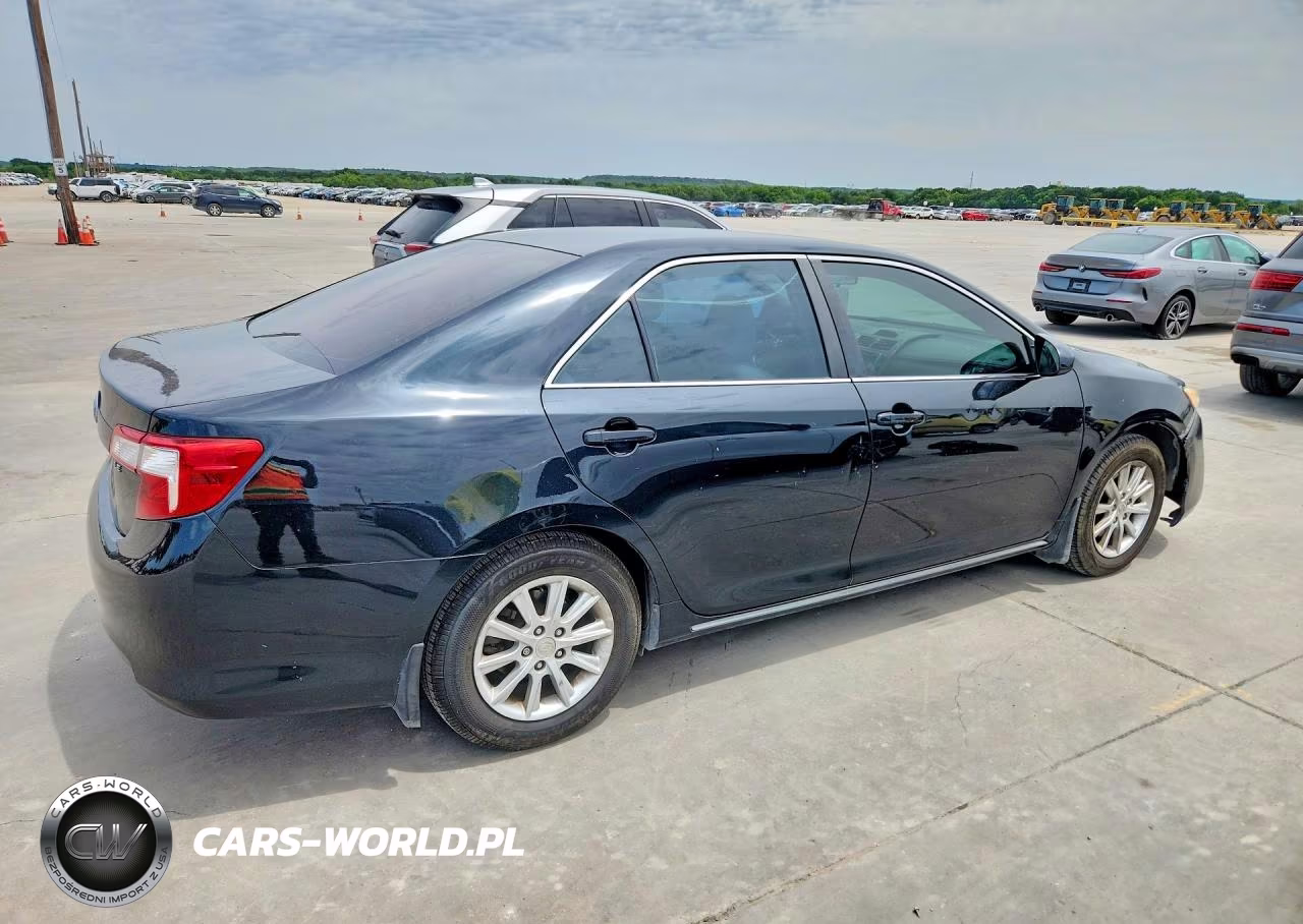 2012 Toyota Camry Le VIN:4T4BF1FK2CR214430 - 3