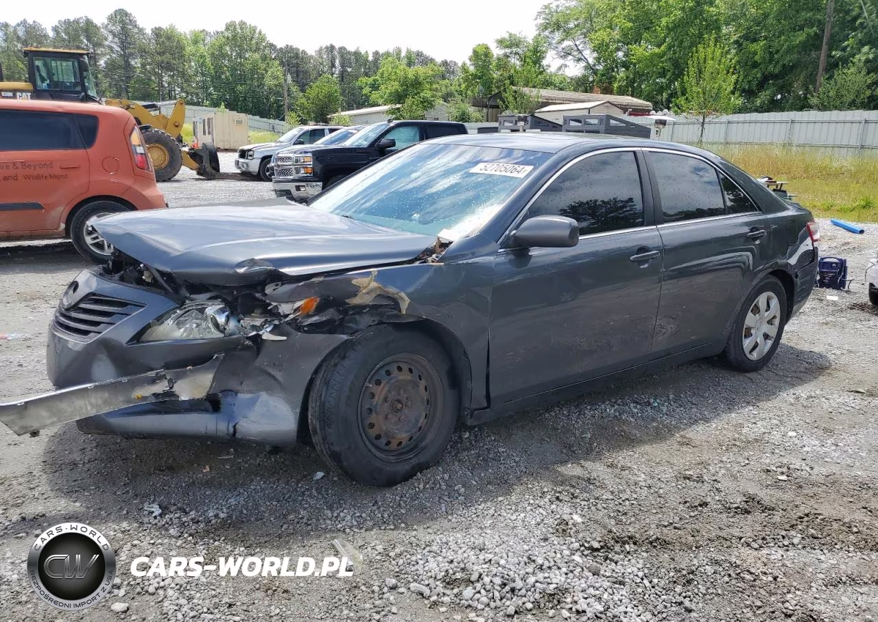2009 Toyota Camry Le – zdjęcie 1 z 12