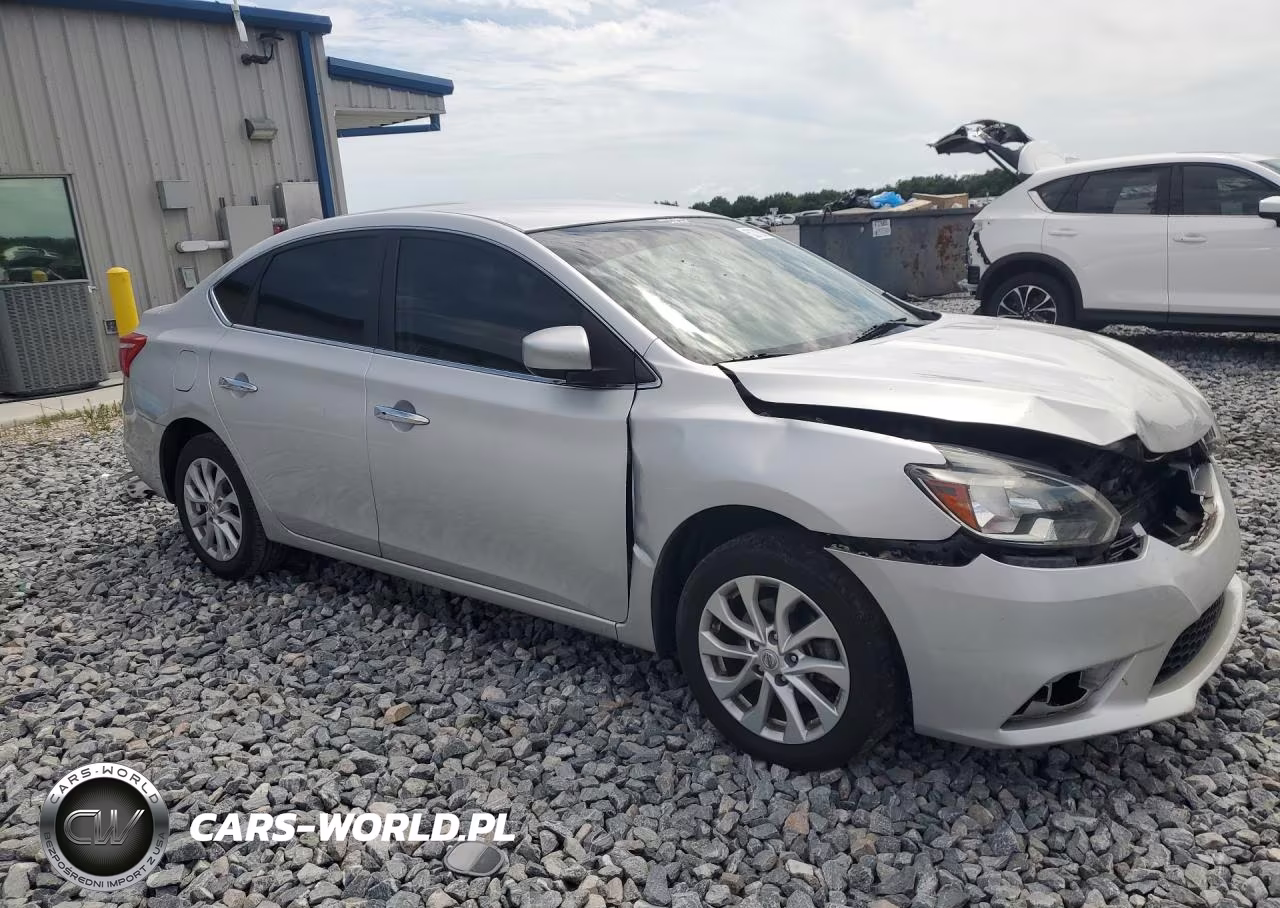 2018 Nissan Sentra Sv VIN:3N1AB7AP2JL657599 - 4