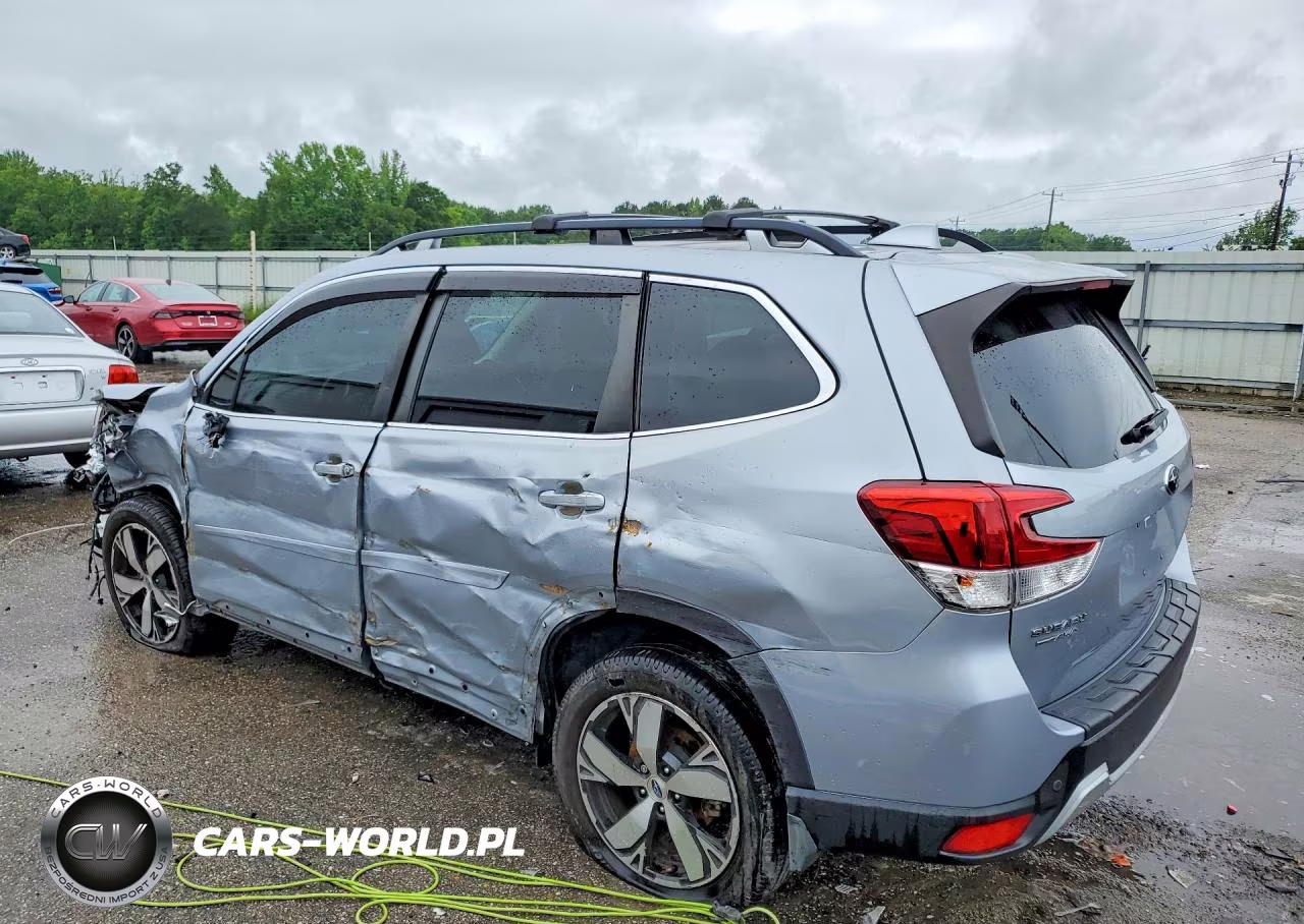 2020 Subaru Forester Touring VIN:JF2SKAXC6LH499418 - 2
