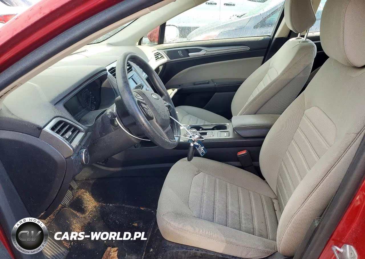 2020 Ford Fusion S VIN:3FA6P0G70LR123221 - 7