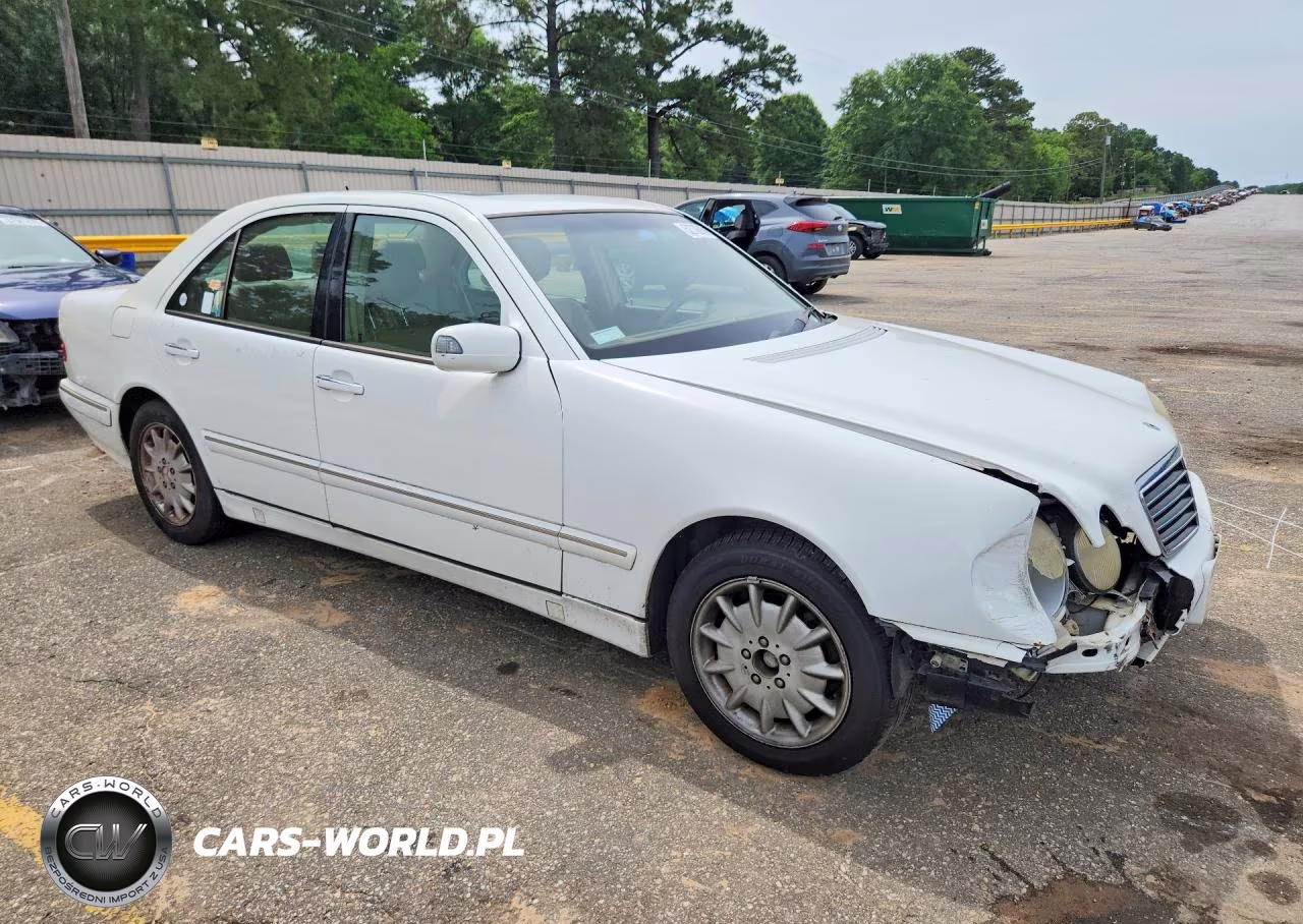 2001 Mercedes-Benz E 320 VIN:WDBJF65J21B286686 - 4