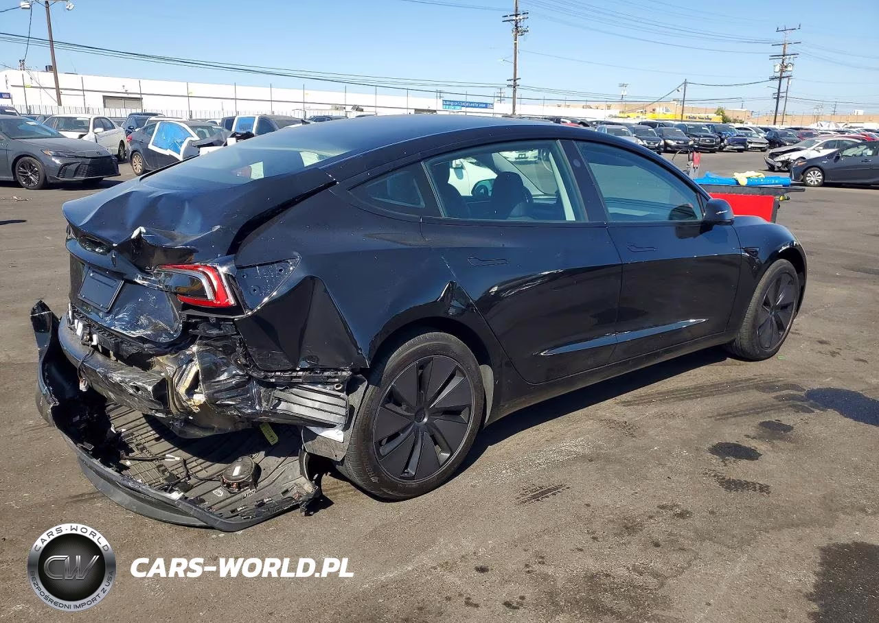2024 Tesla Model 3 VIN:5YJ3E1EA1RF722808 - 3