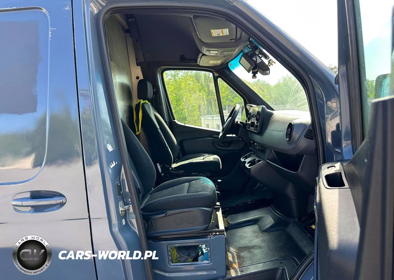 2019 Mercedes-Benz Sprinter 2500 VIN:WD4PF1CD8KP147104 - 6