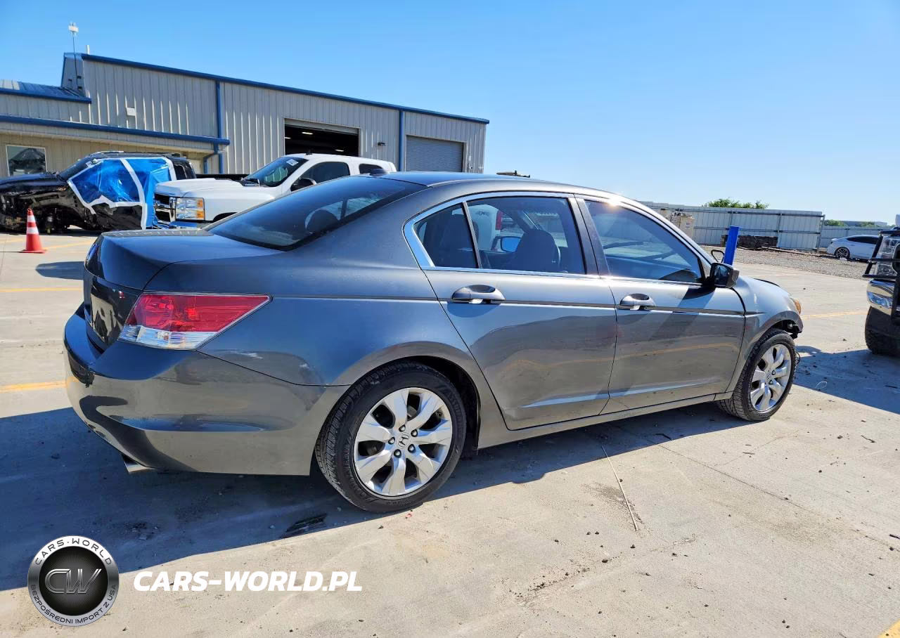 2010 Honda Accord VIN:1HGCP2F80AA117849 - 3