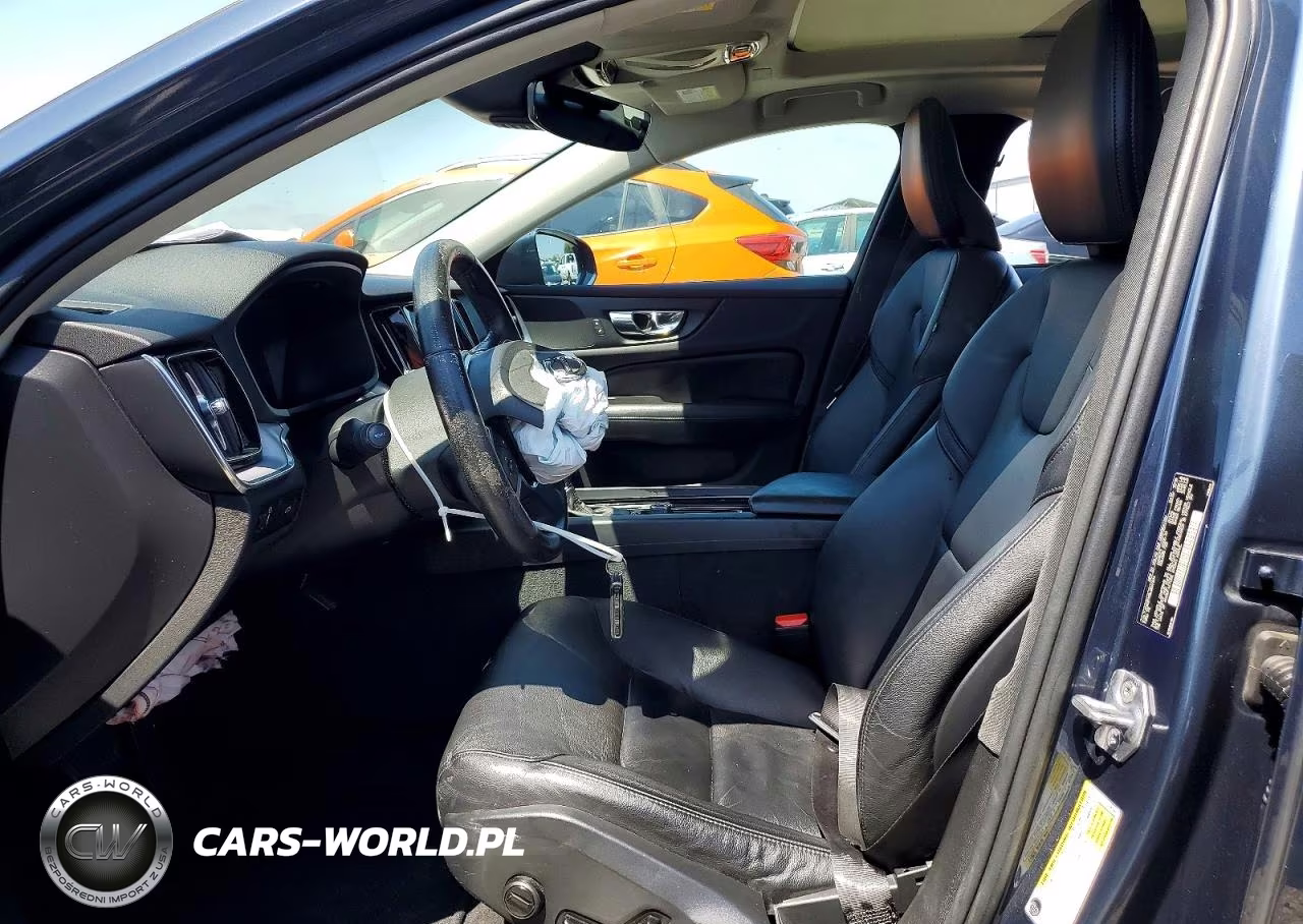 2020 Volvo S60 T5 Momentum VIN:7JR102FK9LG047811 - 7