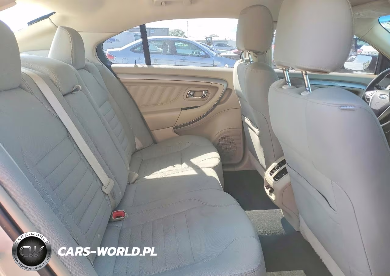 2018 Ford Taurus Se VIN:1FAHP2D81JG125467 - 10