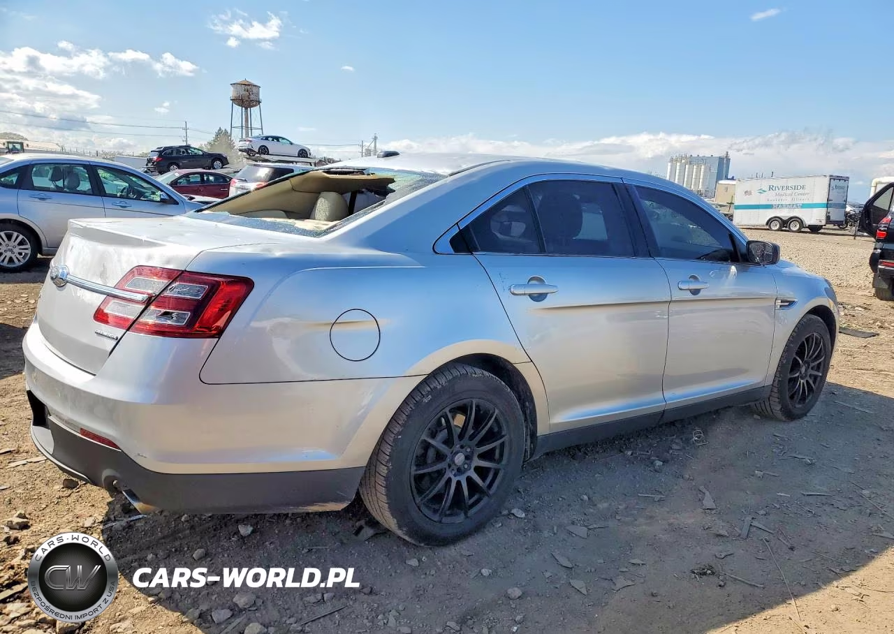 2018 Ford Taurus Se VIN:1FAHP2D81JG125467 - 3