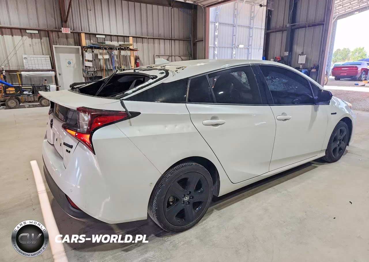 2021 Toyota Prius 2020 Edition VIN:JTDKAMFU3M3127689 - 3