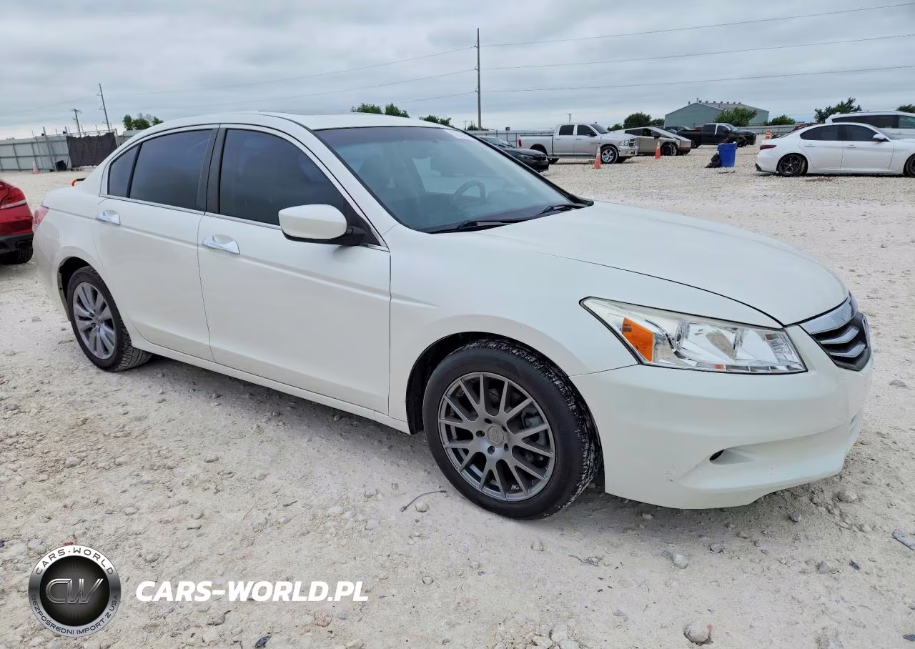 2011 Honda Accord Exl VIN:1HGCP3F85BA009931 - 4