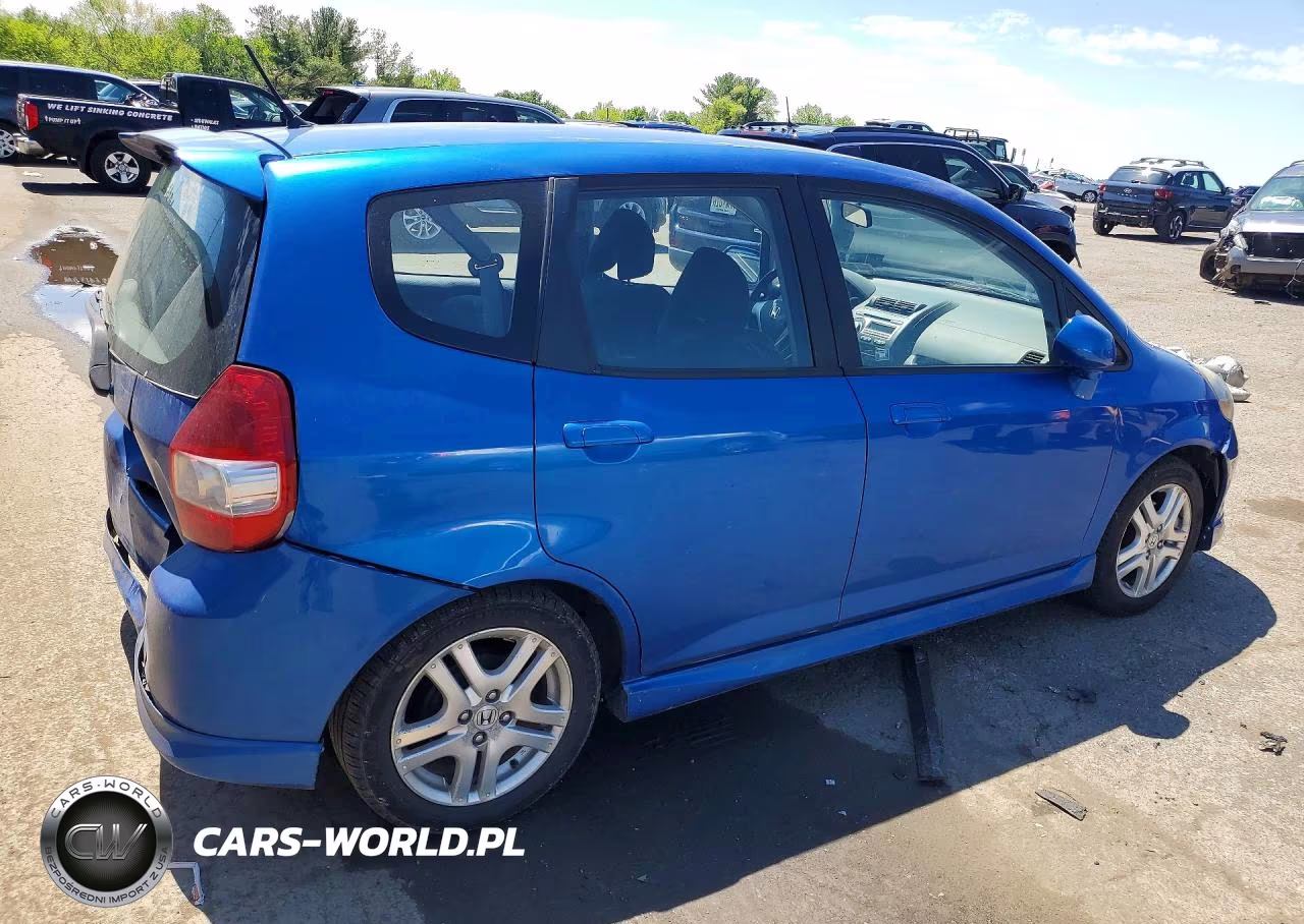 2007 Honda Fit S VIN:JHMGD386X7S013932 - 3