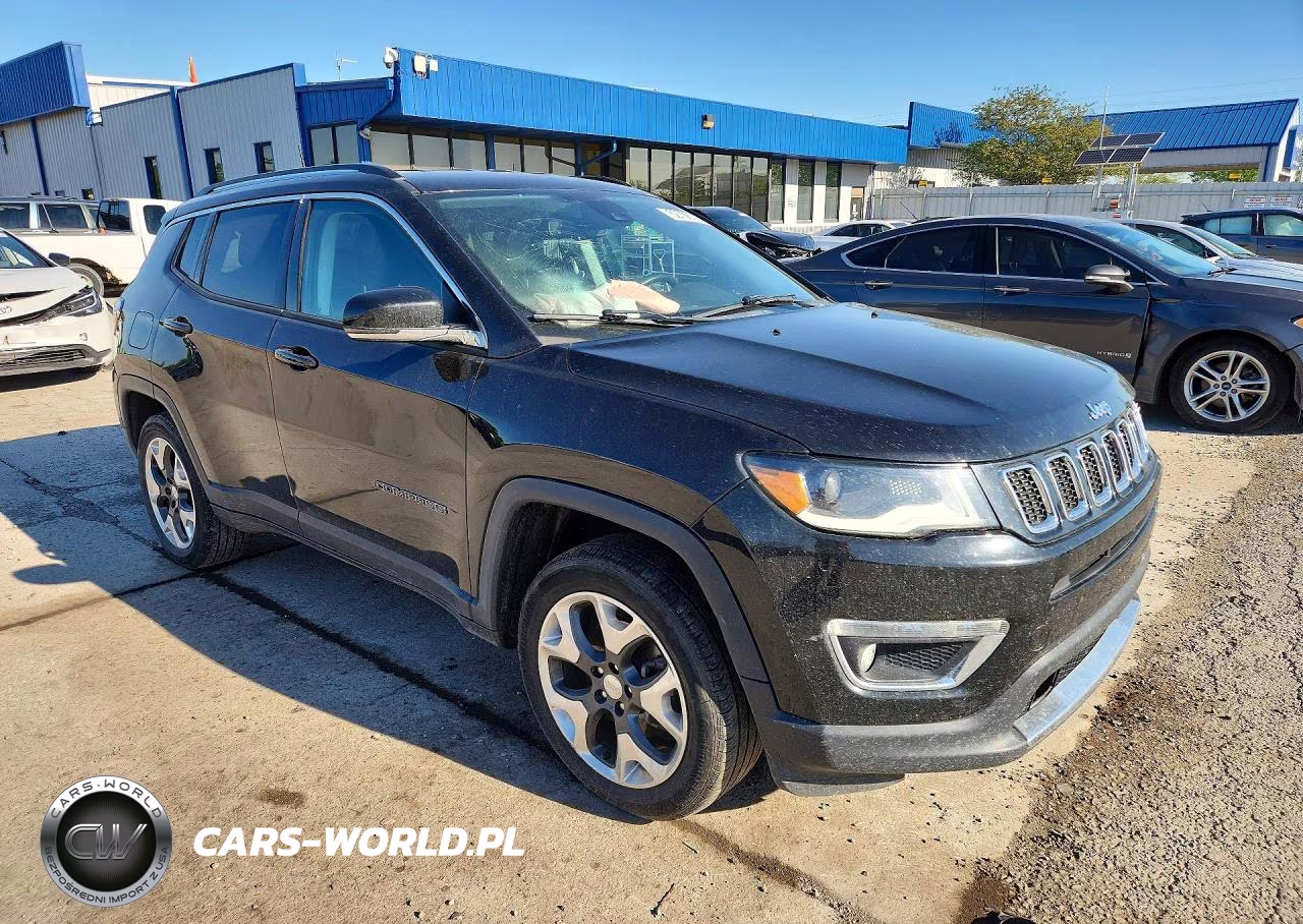 2019 Jeep Compass Limited VIN:3C4NJDCB4KT659728 - 4
