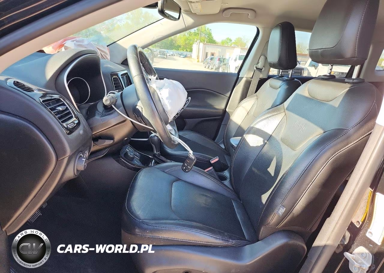 2019 Jeep Compass Limited VIN:3C4NJDCB4KT659728 - 7