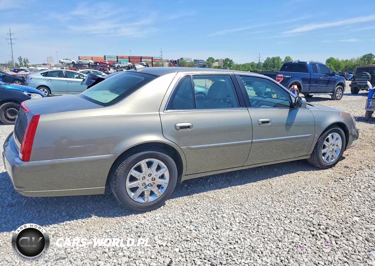 2010 Cadillac Dts Premium Collection VIN:1G6KH5EY2AU115709 - 3