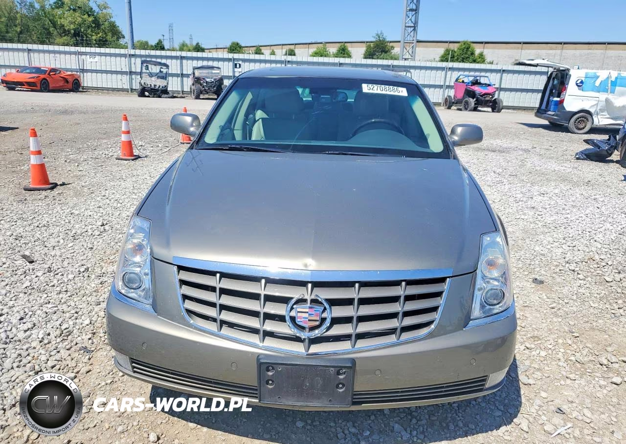 2010 Cadillac Dts Premium Collection VIN:1G6KH5EY2AU115709 - 5