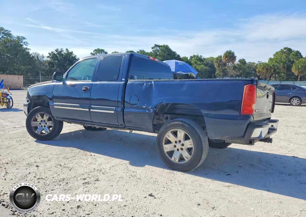 2005 Chevrolet Silverado C1500 VIN:2GCEC19VX51262993 - 2