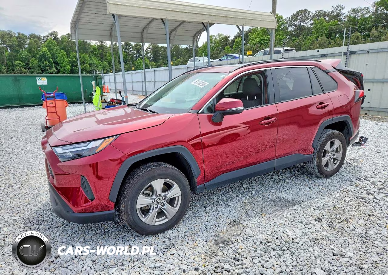 2024 Toyota Rav4 Xle – zdjęcie 1 z 13