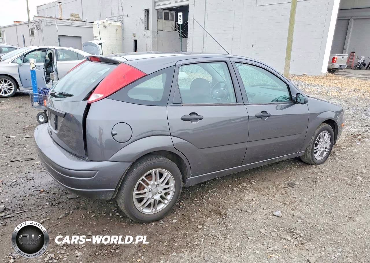 2005 Ford Focus Zx5 VIN:3FAFP37N25R146759 - 3