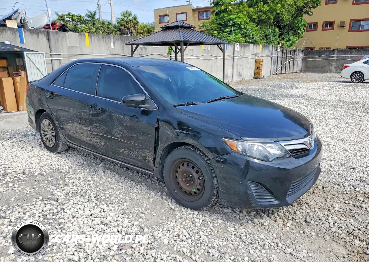 2014 Toyota Camry Le VIN:4T1BF1FK8EU358397 - 4