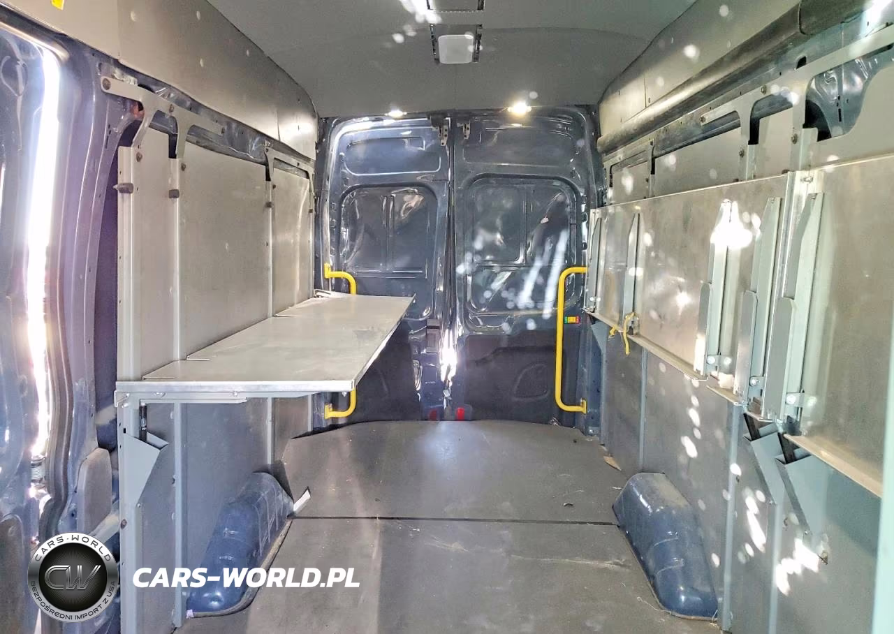 2020 Ford Transit T-250 VIN:1FTBR3X83LKA86635 - 10