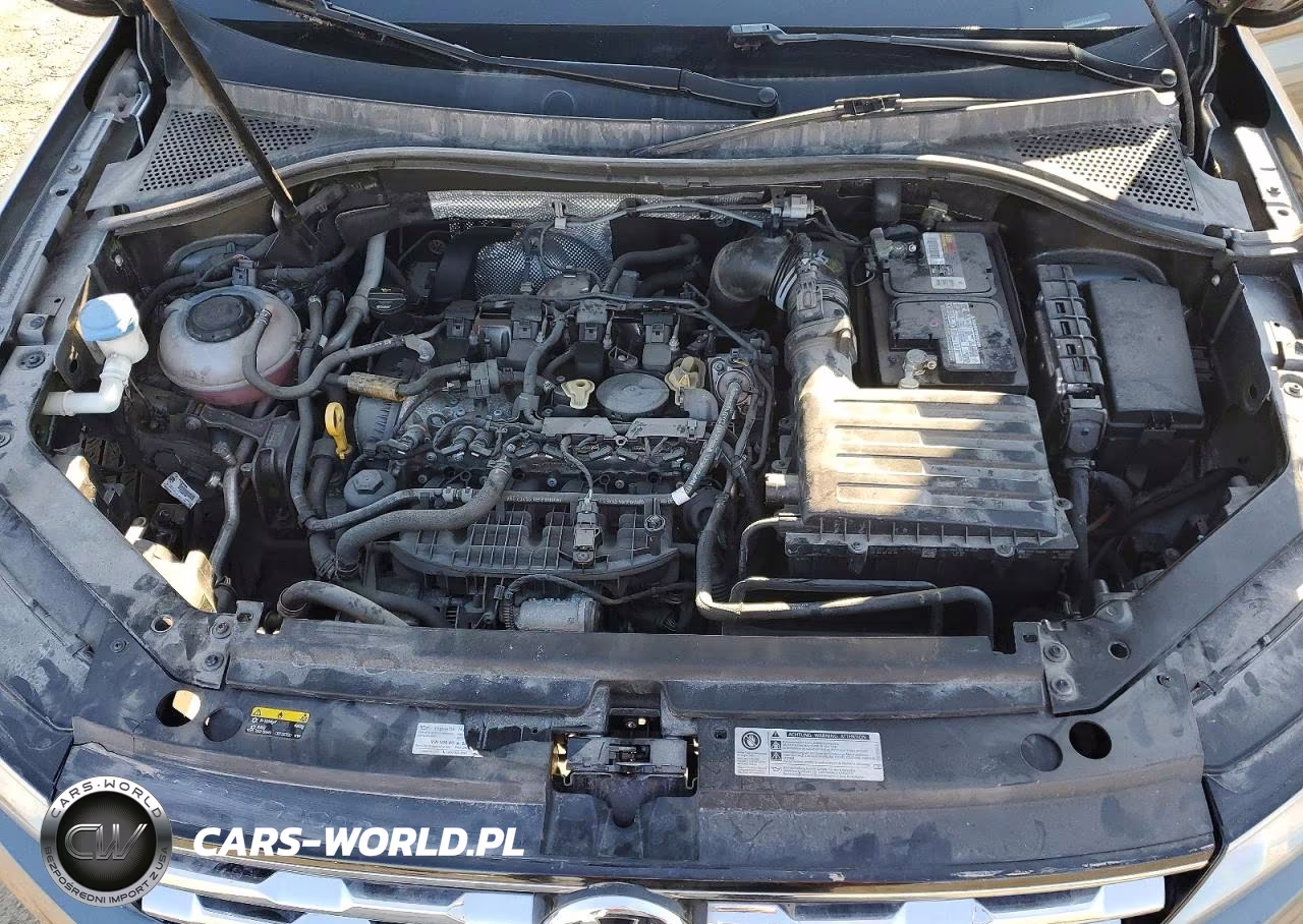 2018 Volkswagen Tiguan S VIN:3VV1B7AXXJM075808 - 12