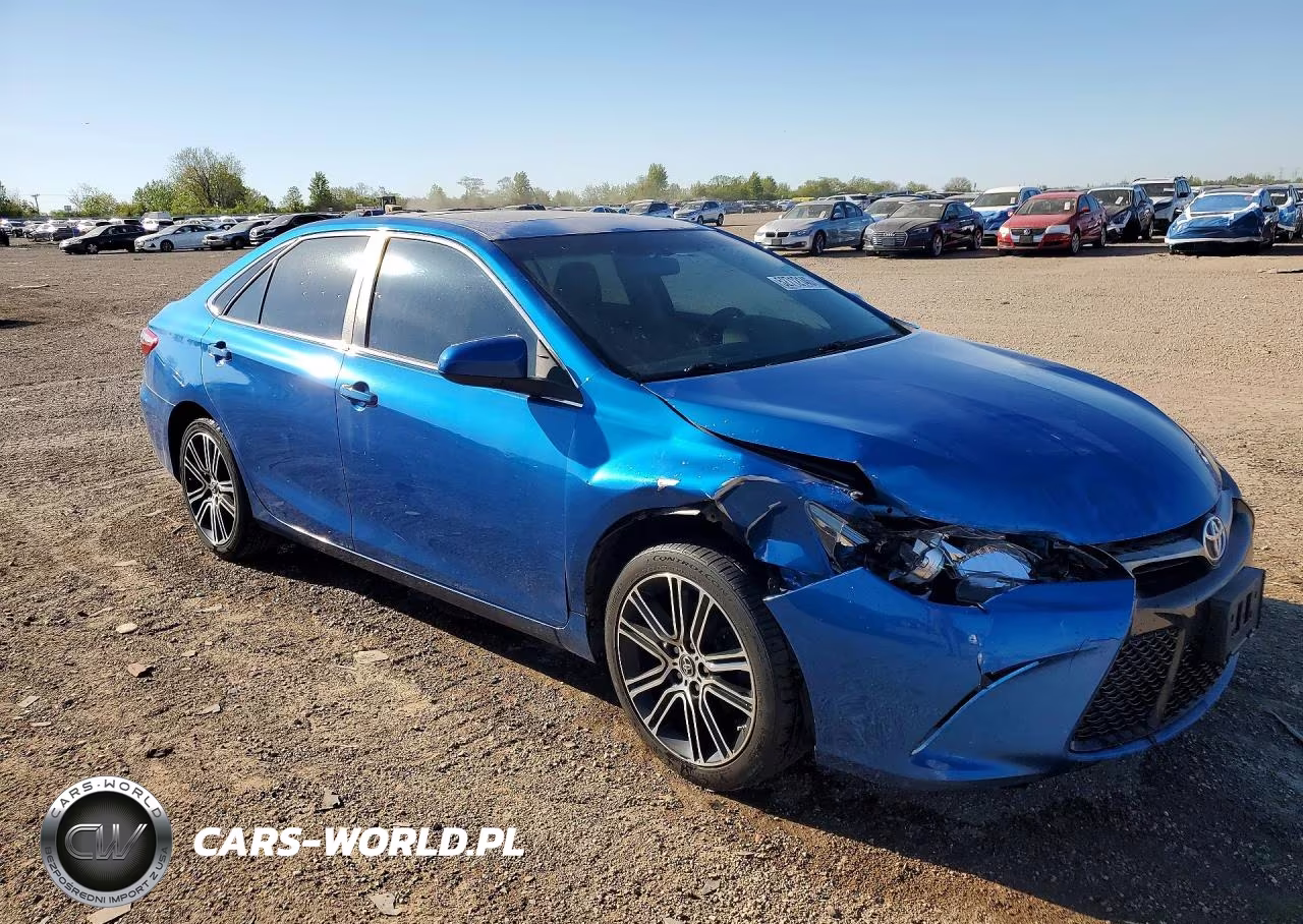 2016 Toyota Camry Special Edition VIN:4T1BF1FK3GU560969 - 4