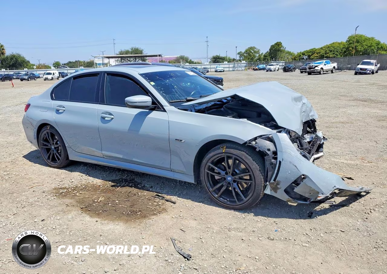 2023 BMW 330E VIN:3MW39FF06P8C90612 - 4